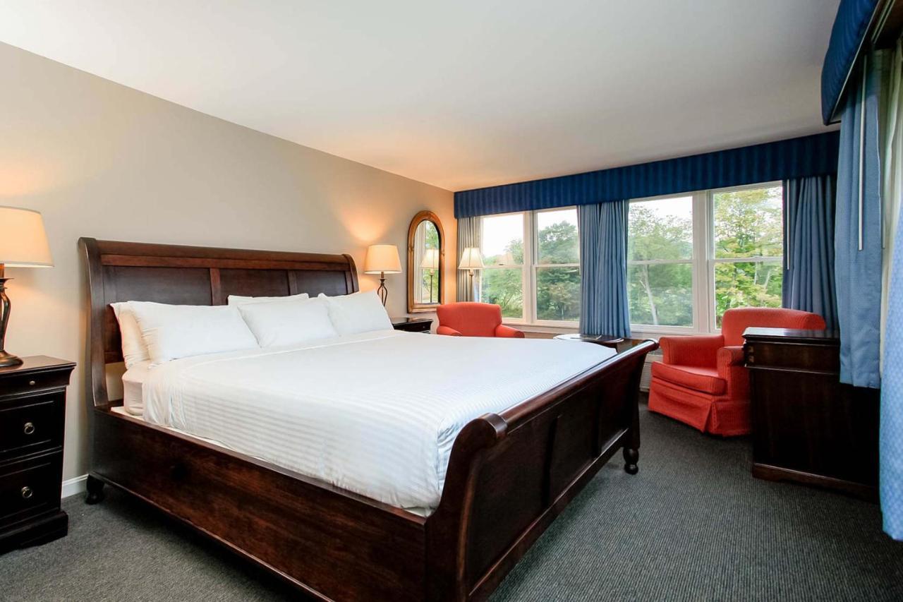 Hotel The Shire Woodstock Exterior foto