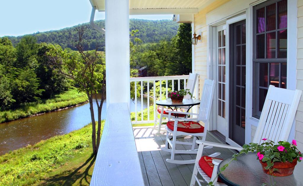 Hotel The Shire Woodstock Exterior foto