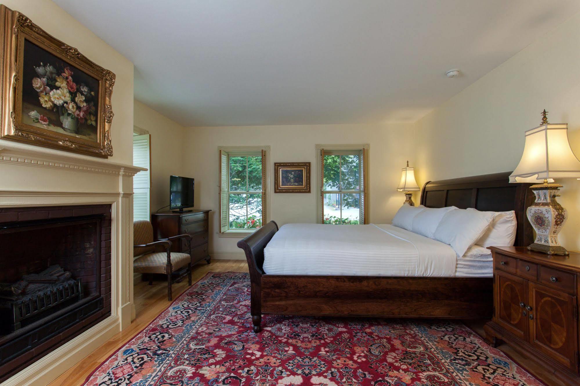 Hotel The Shire Woodstock Exterior foto